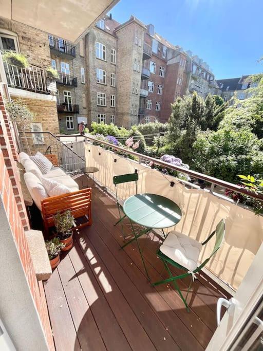 Charming Manor Apartamento *