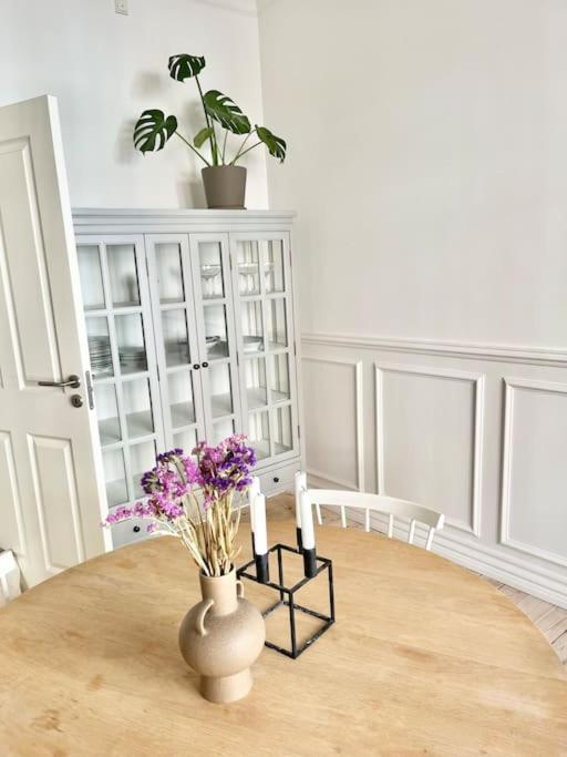 Charming Manor Apartamento